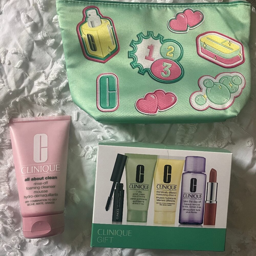 Clinique All About Clean (Large/5 oz) and Gift NWOT